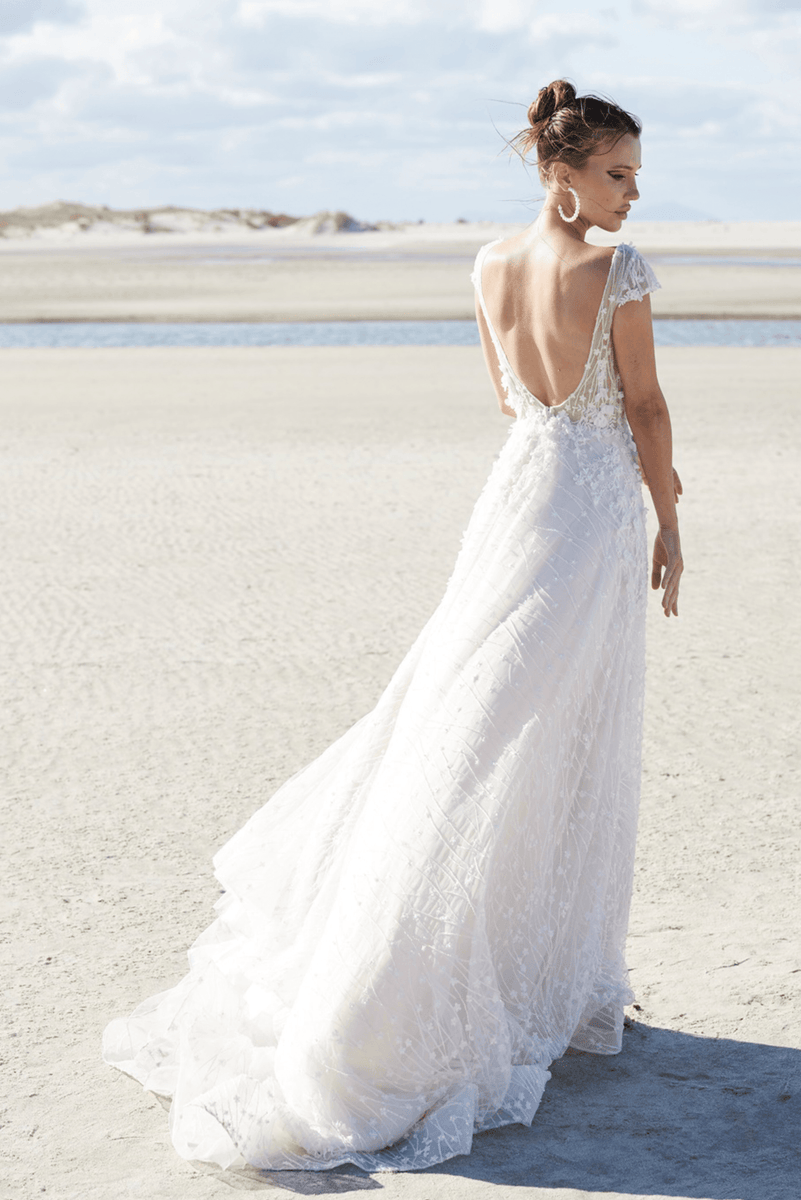 A-Line Tulle Lace Designer Wedding Dress Atelier Wu I Onella