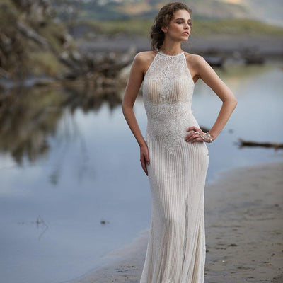 Model wearing Johannah wedding gown