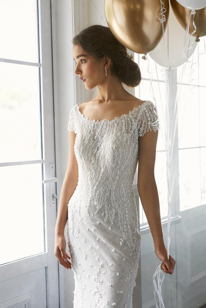 Model wearing Lillyana wedding gown