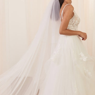 Model wearing Shani wedding dress